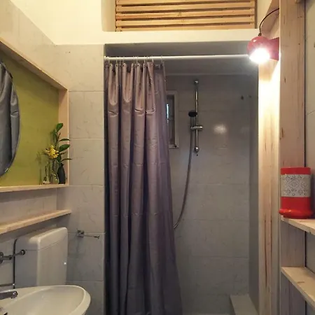 Daire Charming House With Private Dock On *