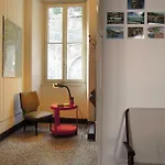 公寓 Charming House With Private Dock On *