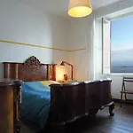 Charming House With Private Dock On * 阿尔杰尼奥